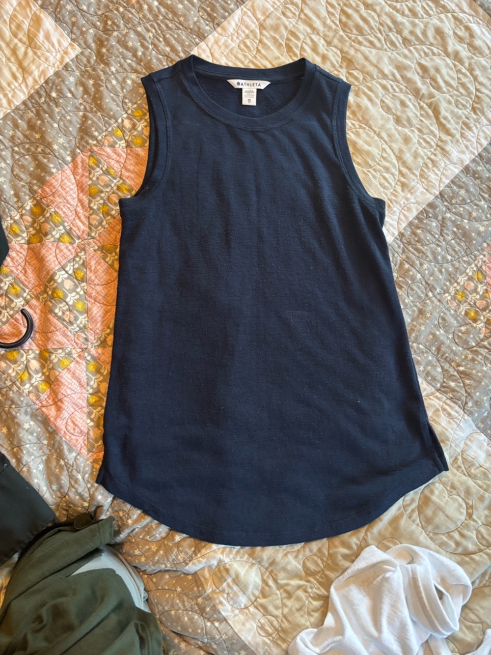 Athleta Breezy Navy Sleeveless Tank
